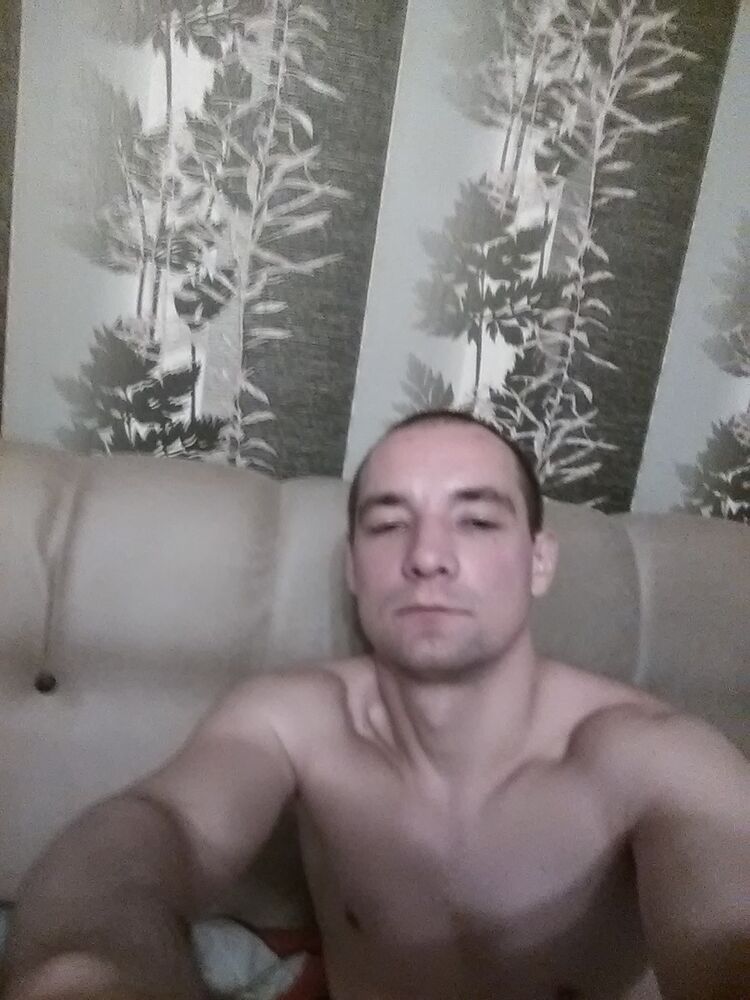  12117655  Alexandr, 37 ,    