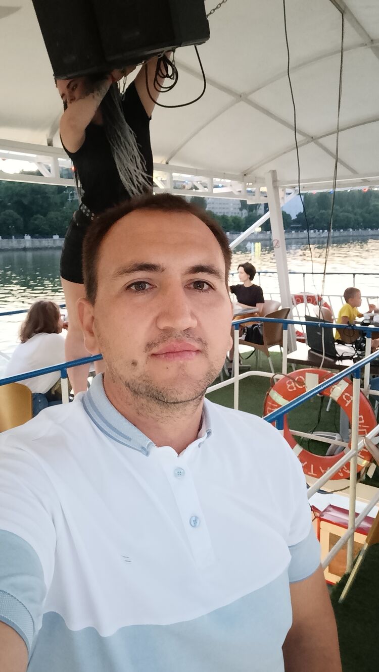 --,   , 33 ,     , c 