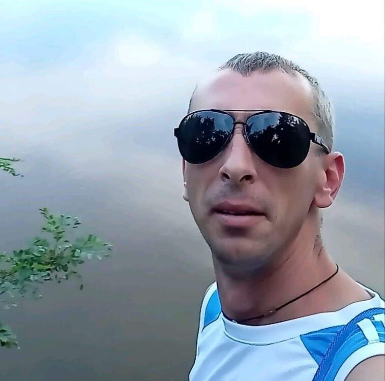  ,   Vitaly, 40 ,   ,   , c 