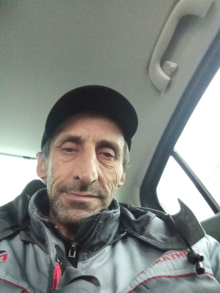  40050805  Hovhannes, 60 ,    --