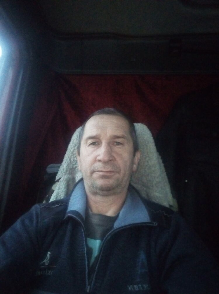  32743395  , 49 ,    