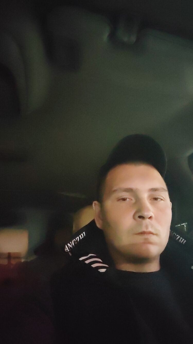  38959405  , 37 ,    