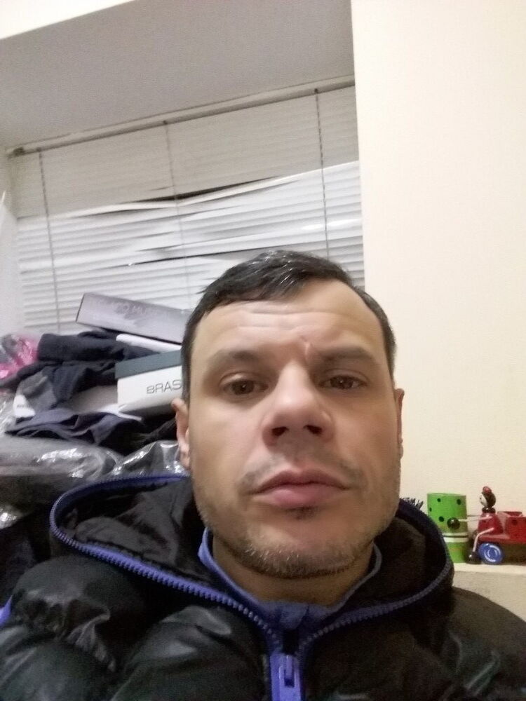  15867565  , 44 ,    
