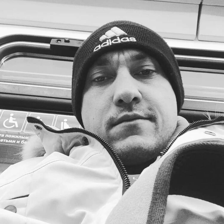 ���� 40722645 ������� ����, 34 ����, ���� ���������� � ������