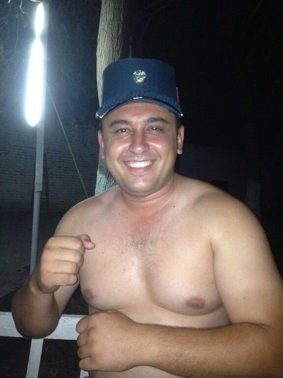  ,   Ruslan, 42 ,     , c 