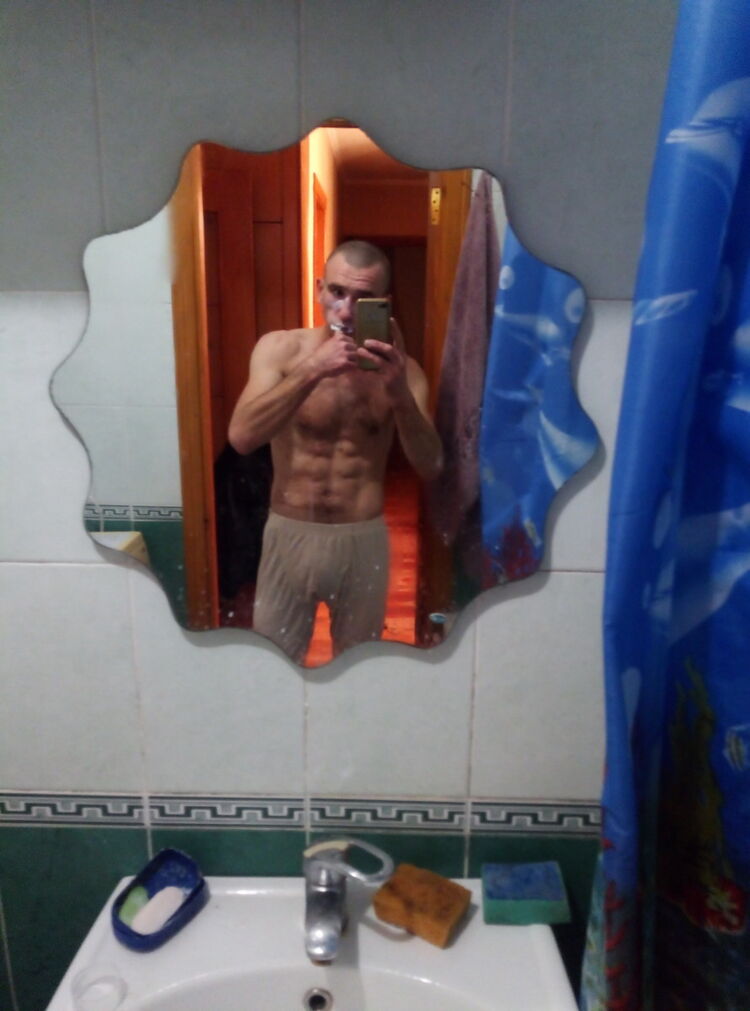  17988045  , 42 ,    