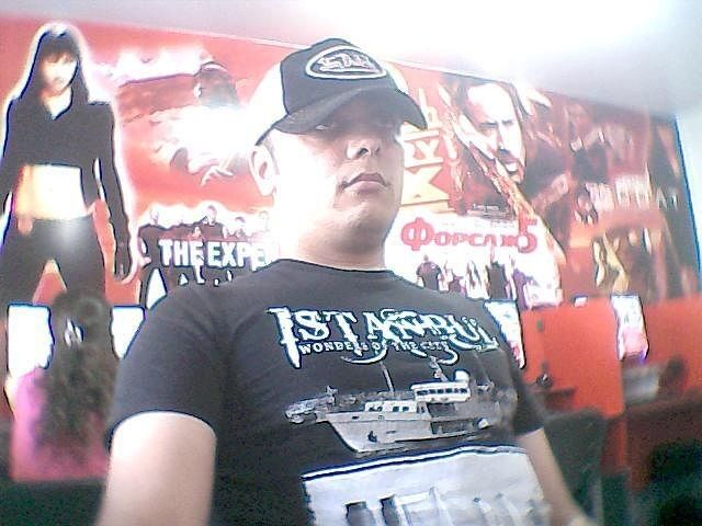  11196095  Ilhom, 43 ,    