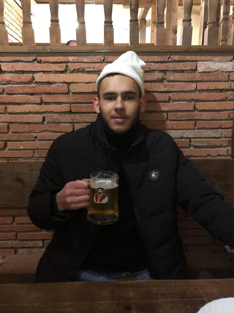 ���������� �������, ���� ������� Lasha, 21 ���, ������������ ��� ���������