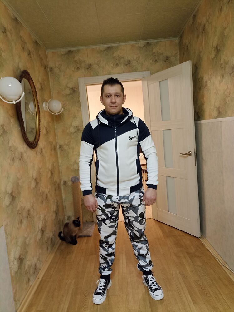  32578575  , 43 ,    