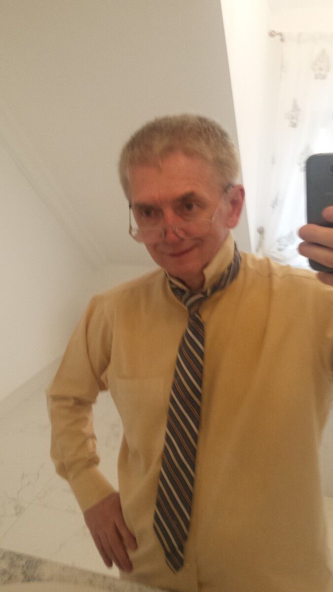  ,   Riczard, 65 ,     , c 