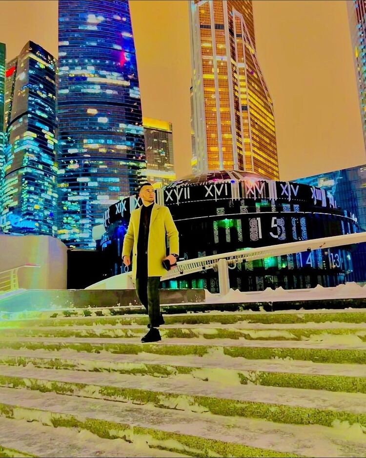  31891815  Amrullo, 27 ,    