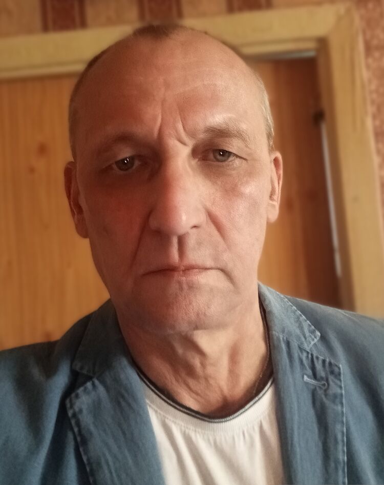  ,   Pavel, 63 ,   c 