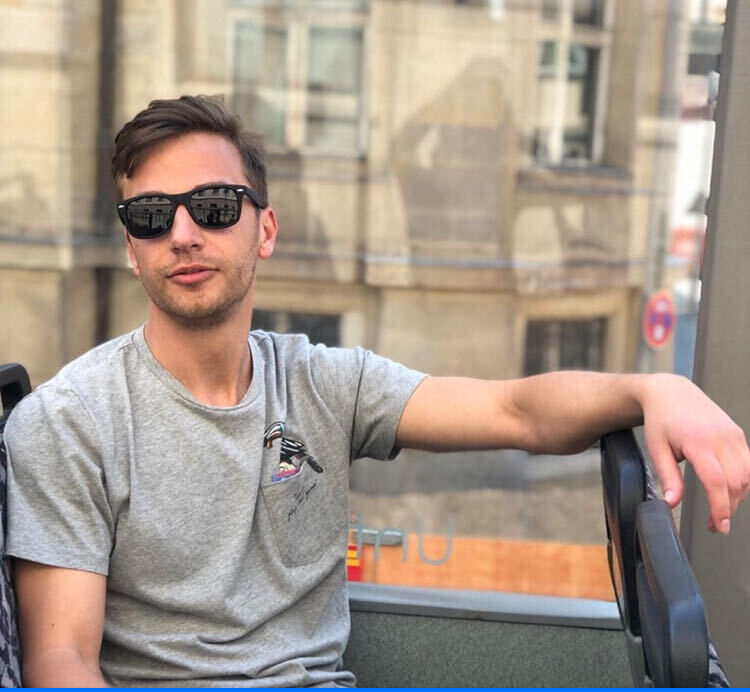  ,   Hayk, 33 ,   ,   
