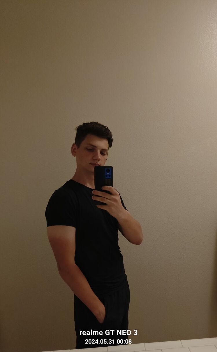  ,   ADAM, 21 ,   ,   