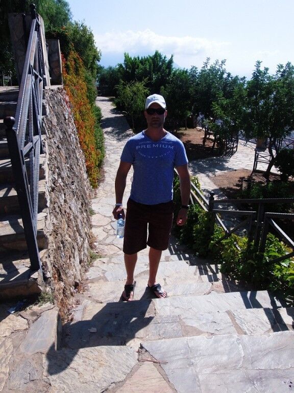  ,   Sascha, 37 ,   ,   , c 