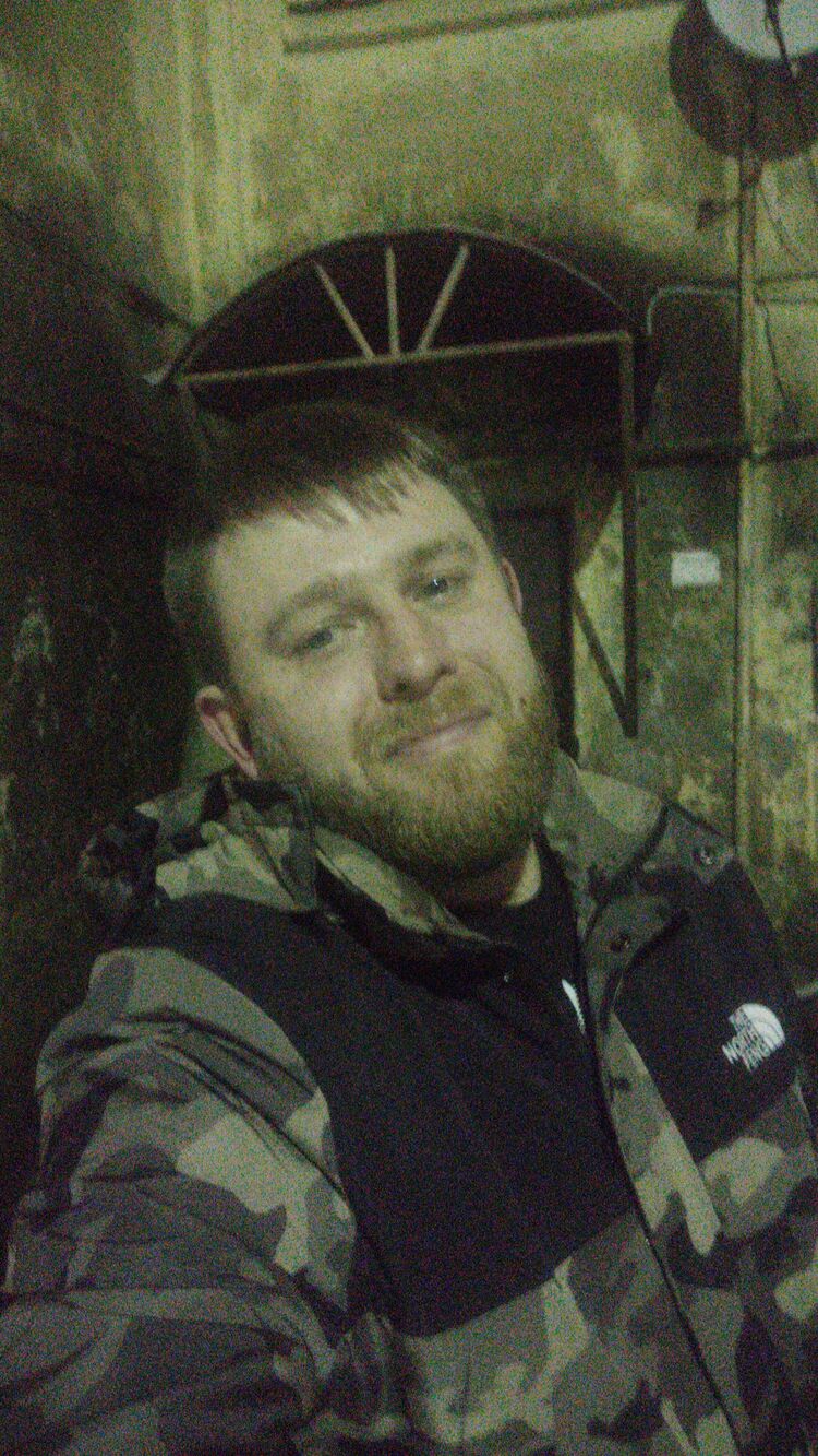  23506885  , 40 ,    -