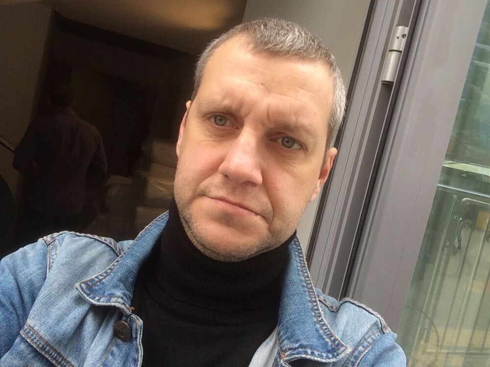  --,   , 49 ,     , c 