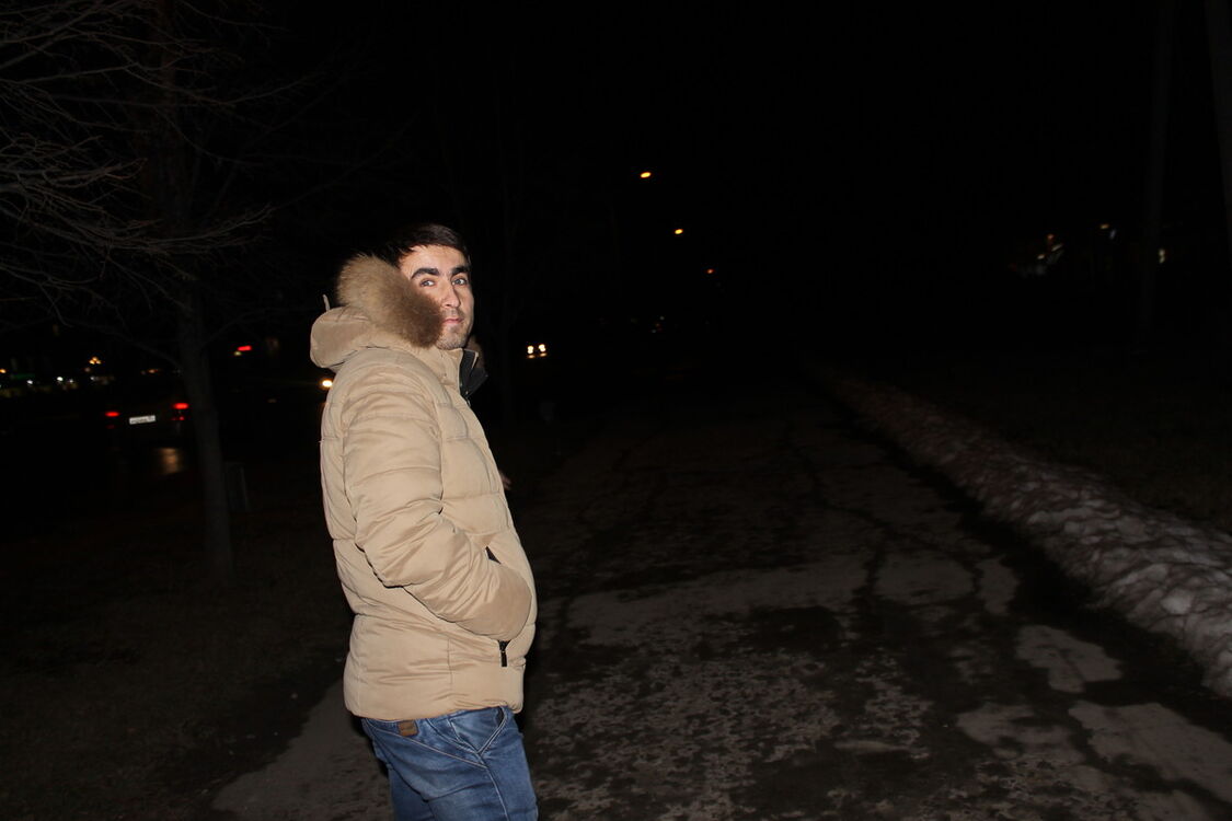  5171245  AmiR, 37 ,    