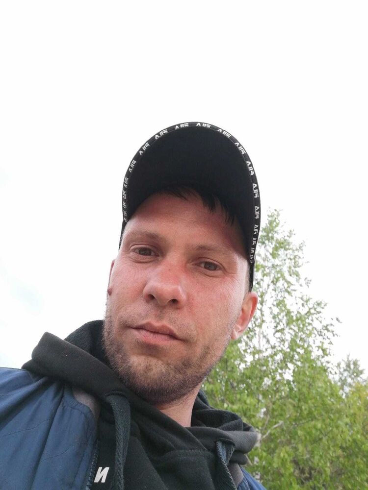 ���� 40131885 ������� �����, 38 ���, ���� ���������� � �������������