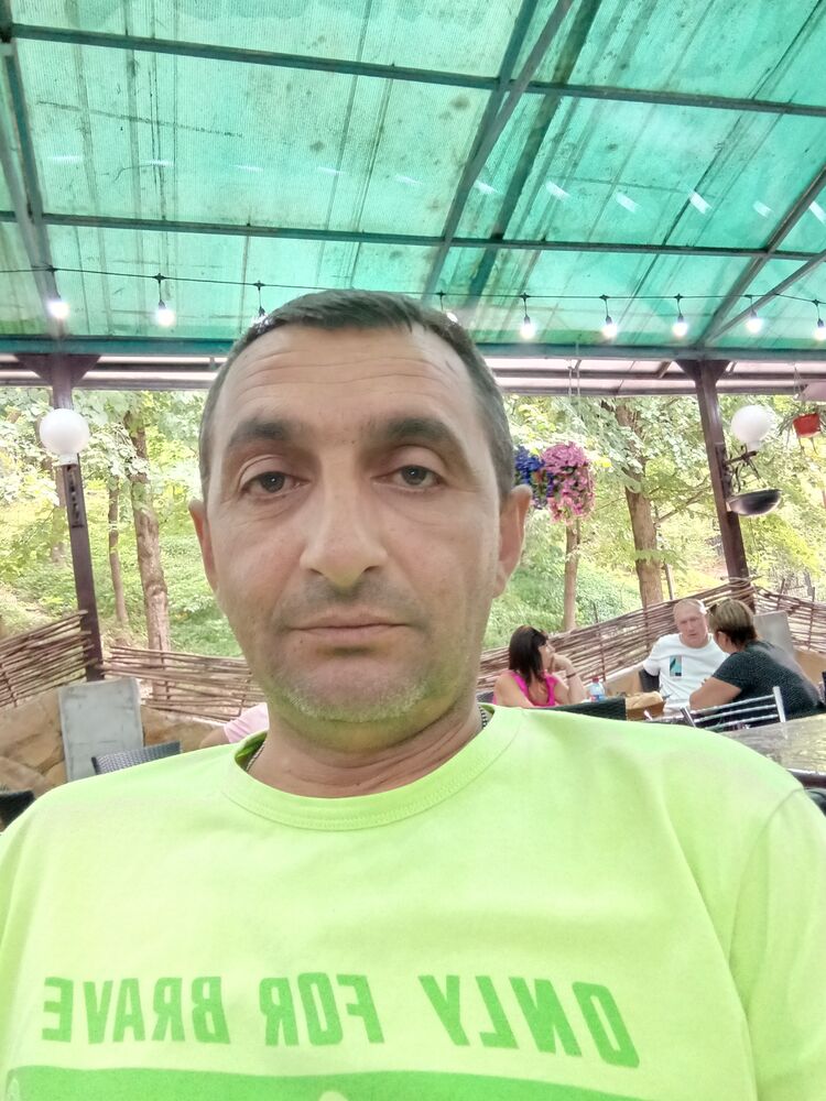  46895465  , 40 ,    