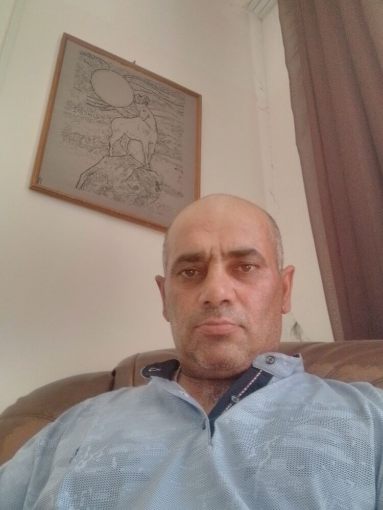  44823865  , 51 ,    