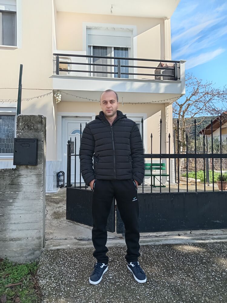  41500985  , 40 ,    