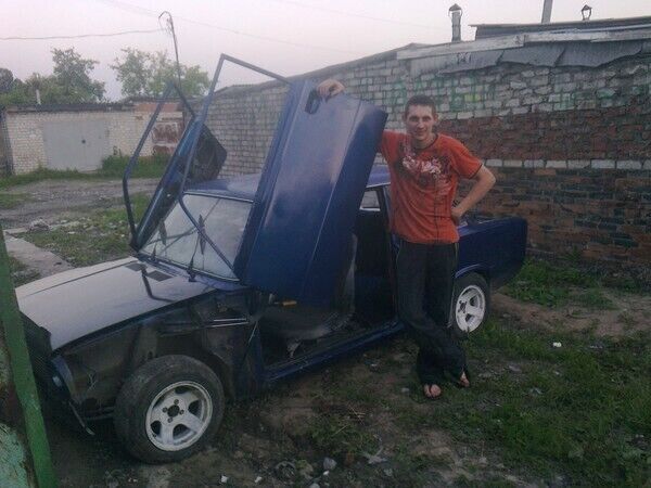  ,   Ivan, 36 ,  