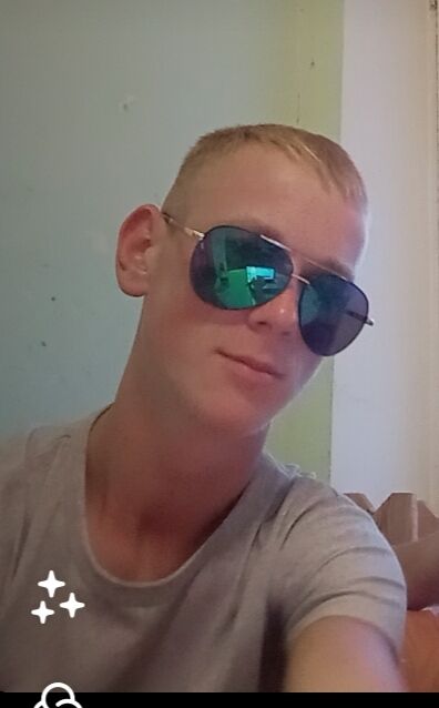  46757415  , 20 ,    