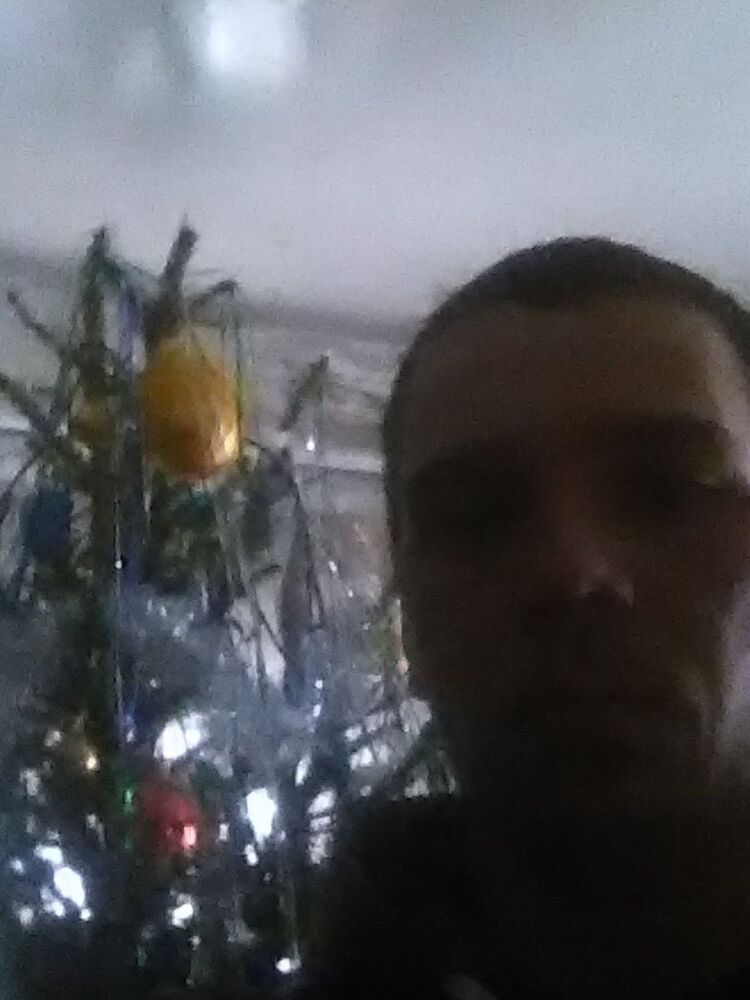  ,   Sergej, 44 ,   ,   , c 