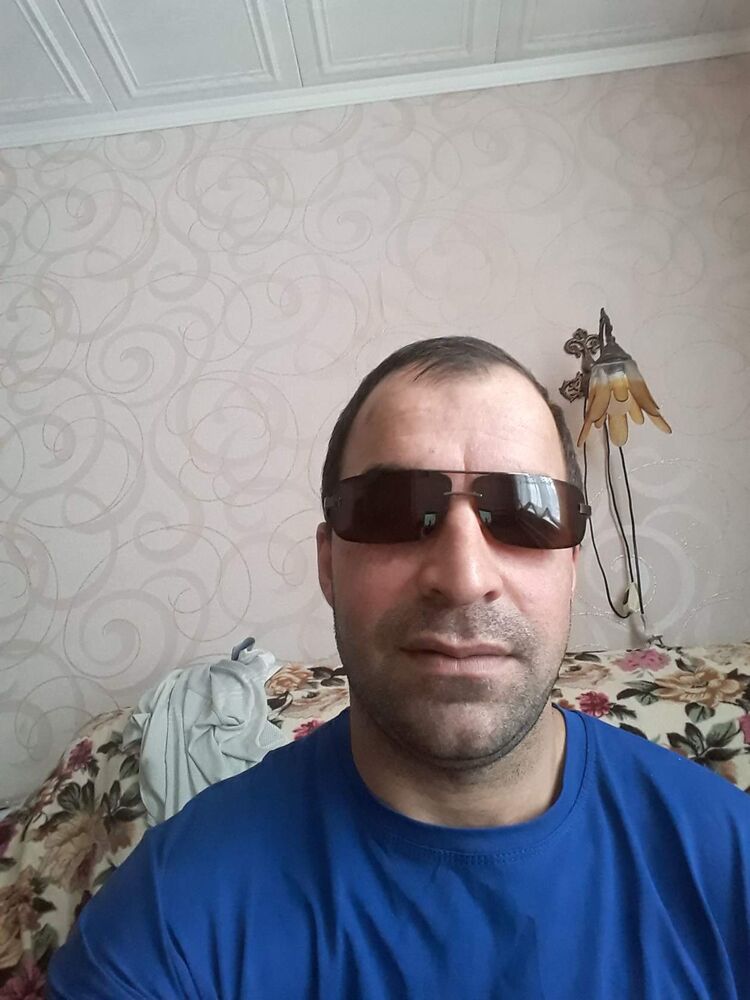  46805385  , 40 ,    
