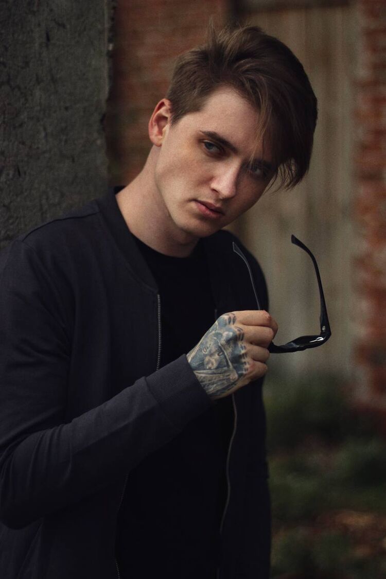  ,   , 19 ,   ,   