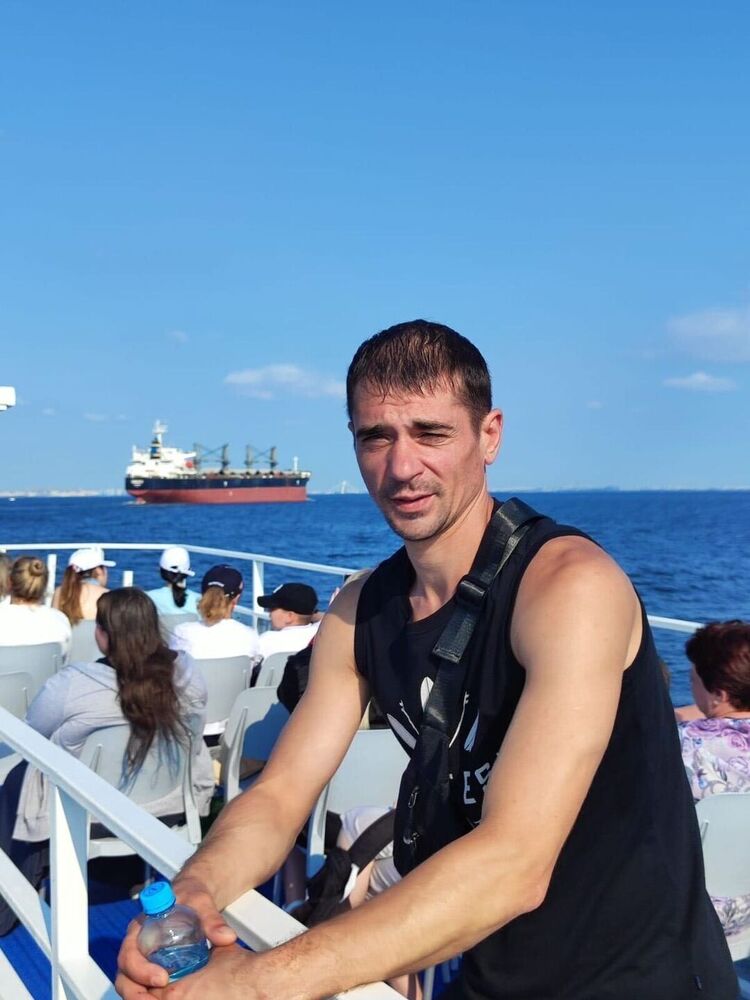 ���� 38438355 ������� ������, 43 ����, ���� ���������� � �����-����������