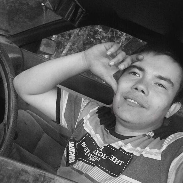  -,   Ҹ, 23 ,     , c 