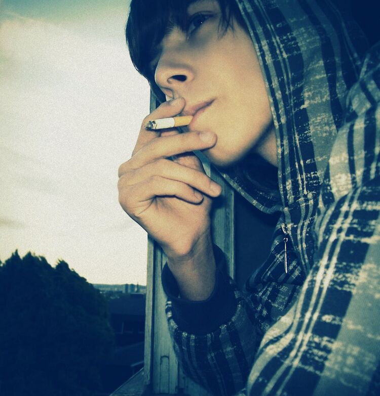  37811115  Karys, 32 ,    