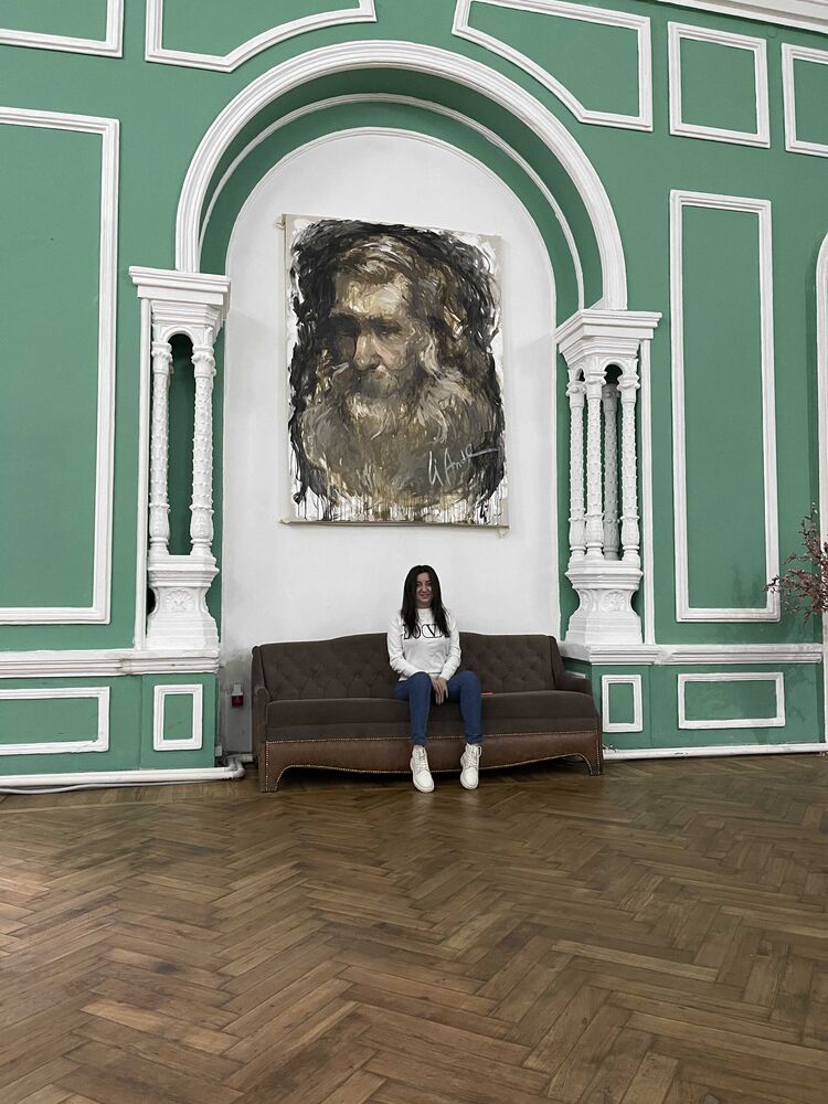  --,    , 35 ,   ,   
