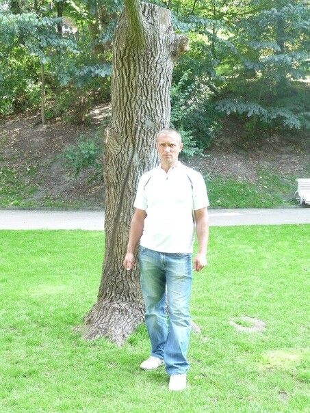  10161925  Ivan, 46 ,    