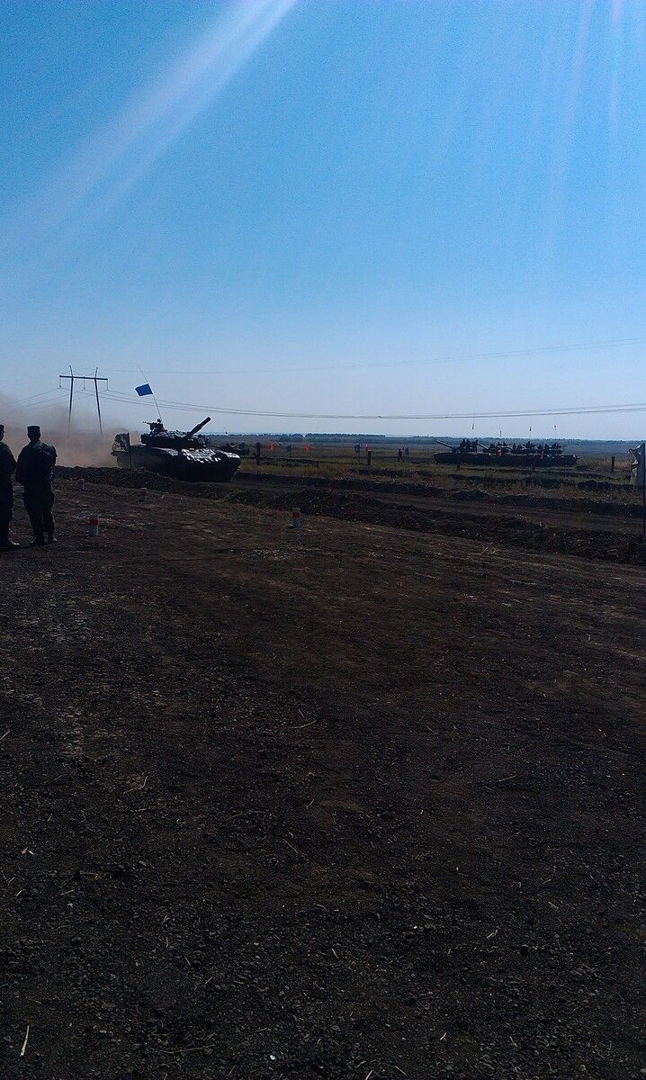  10457945  , 34 ,    