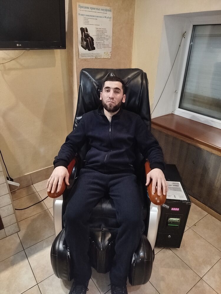  48982625  , 32 ,    