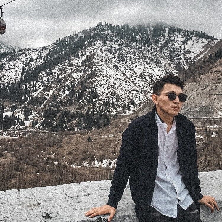  18946675  Oljas, 27 ,    