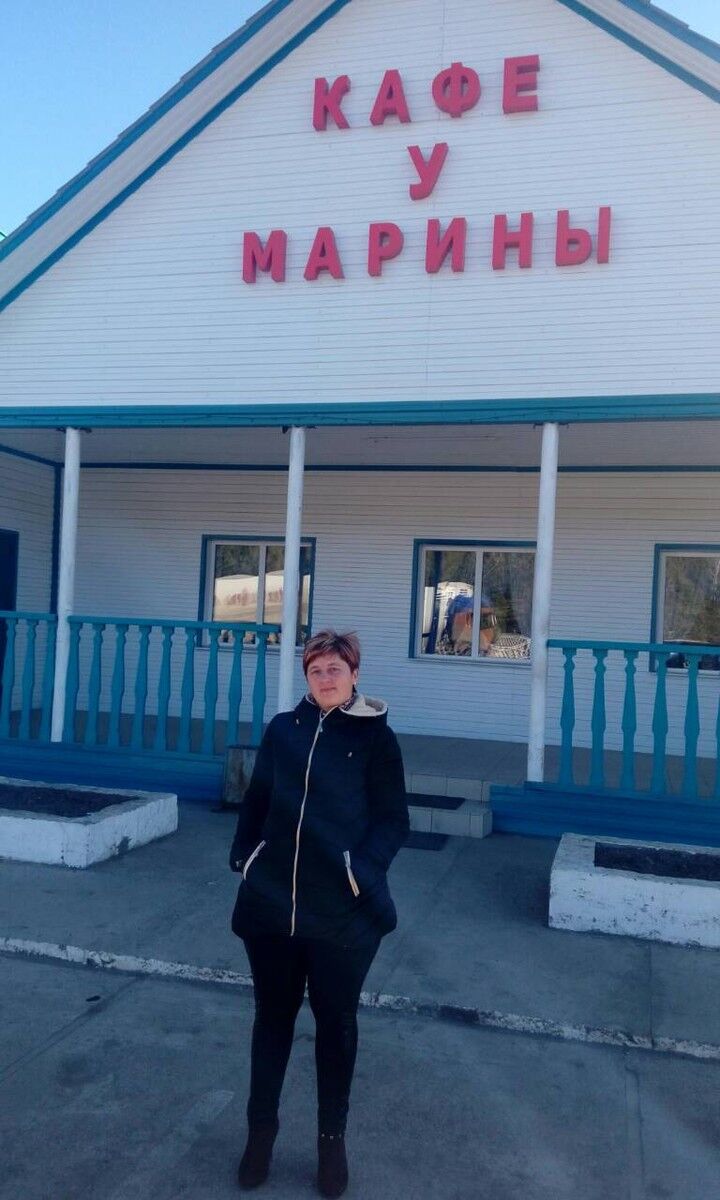  10739175  MARINA, 44 ,    -