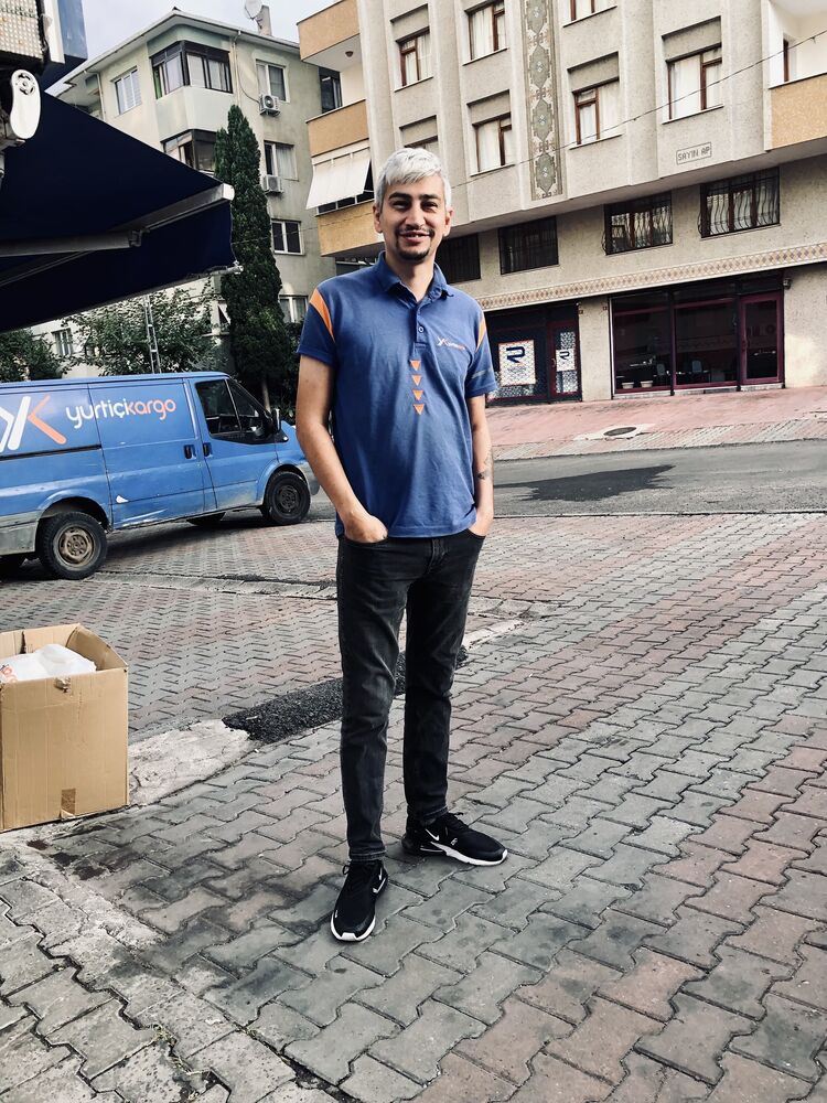  39279355  Halil, 33 ,    