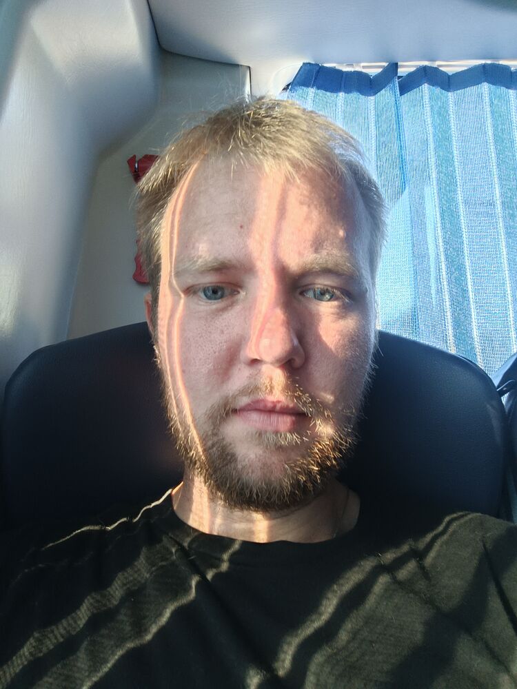  44854245  , 31 ,    