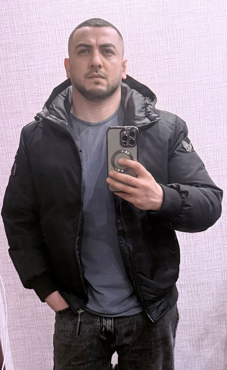  52719295  , 32 ,    