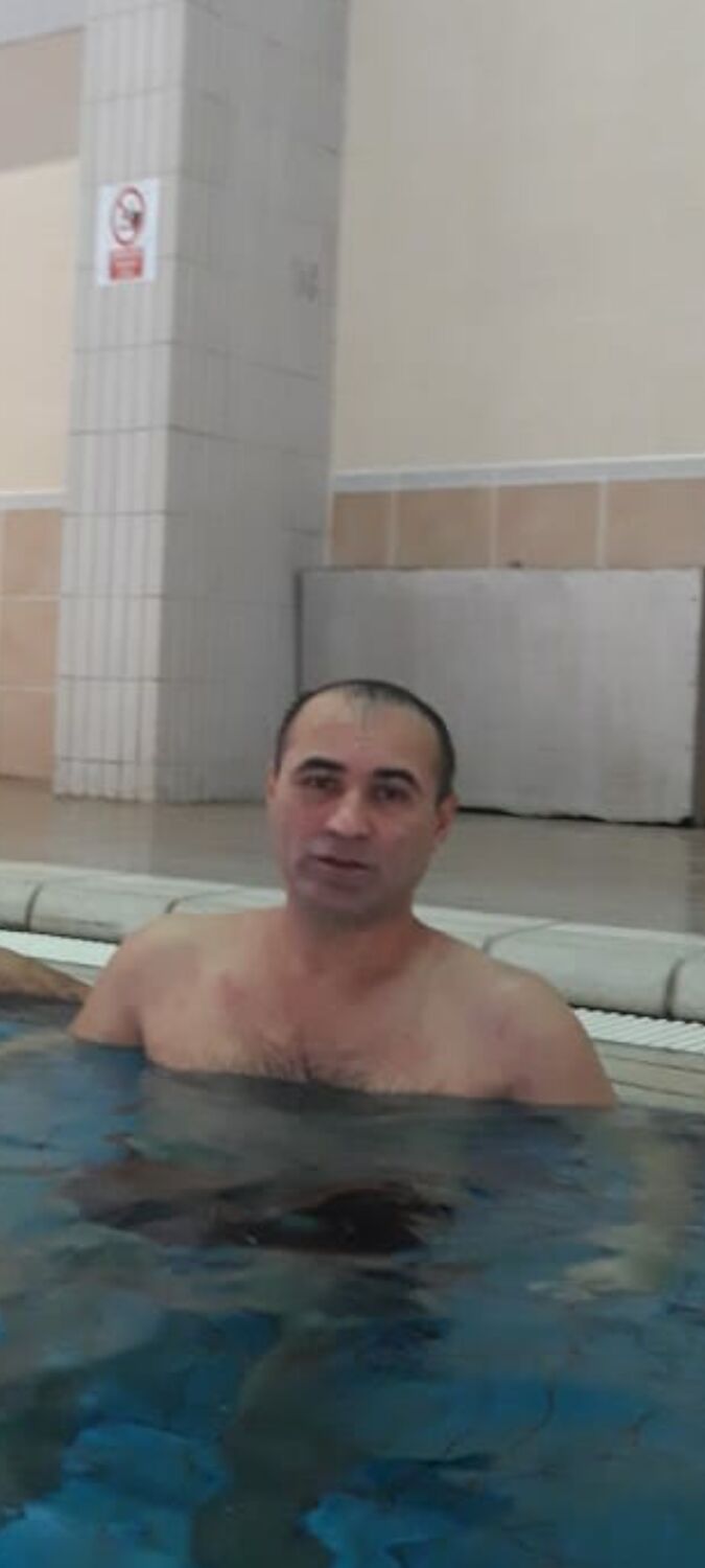  44123565  Ruslan, 42 ,    