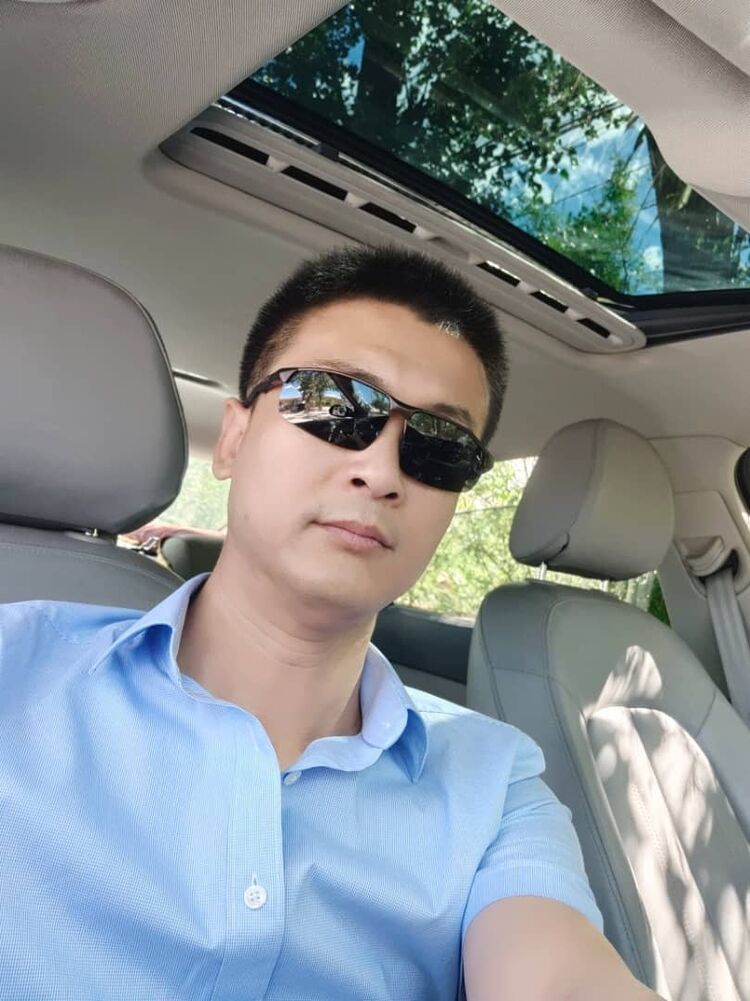 ,   Wei Lin, 34 ,   c 
