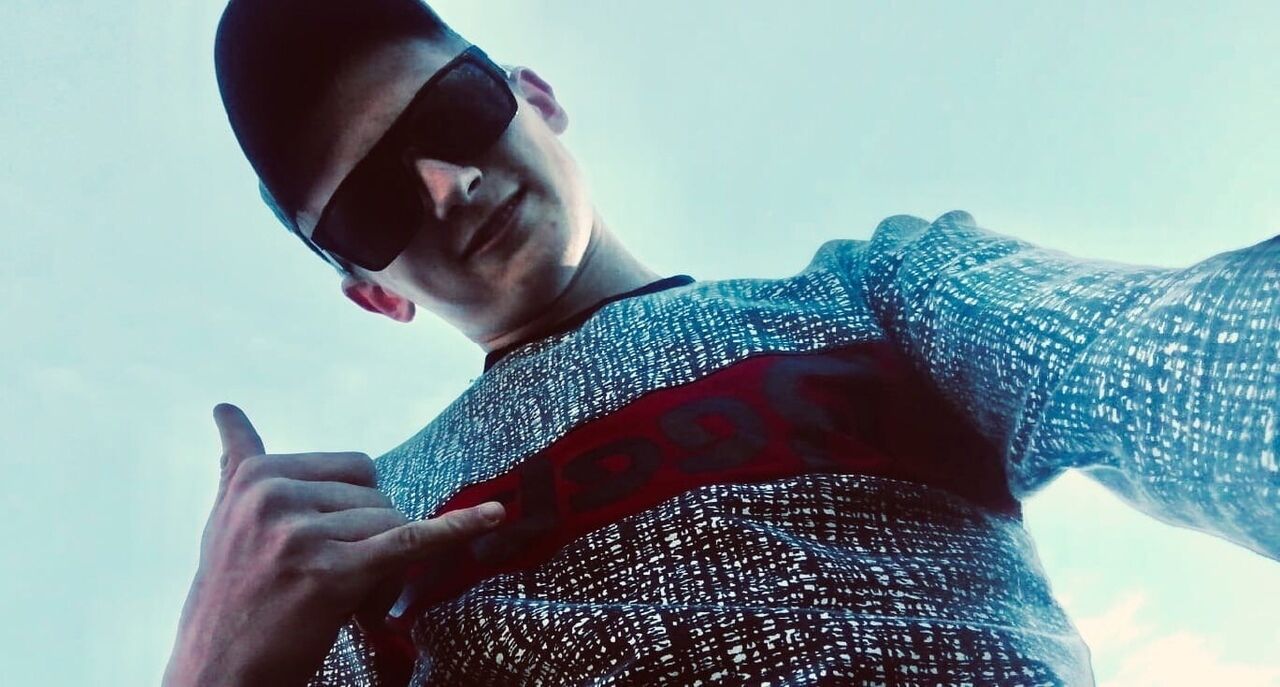  36662565  , 21 ,    