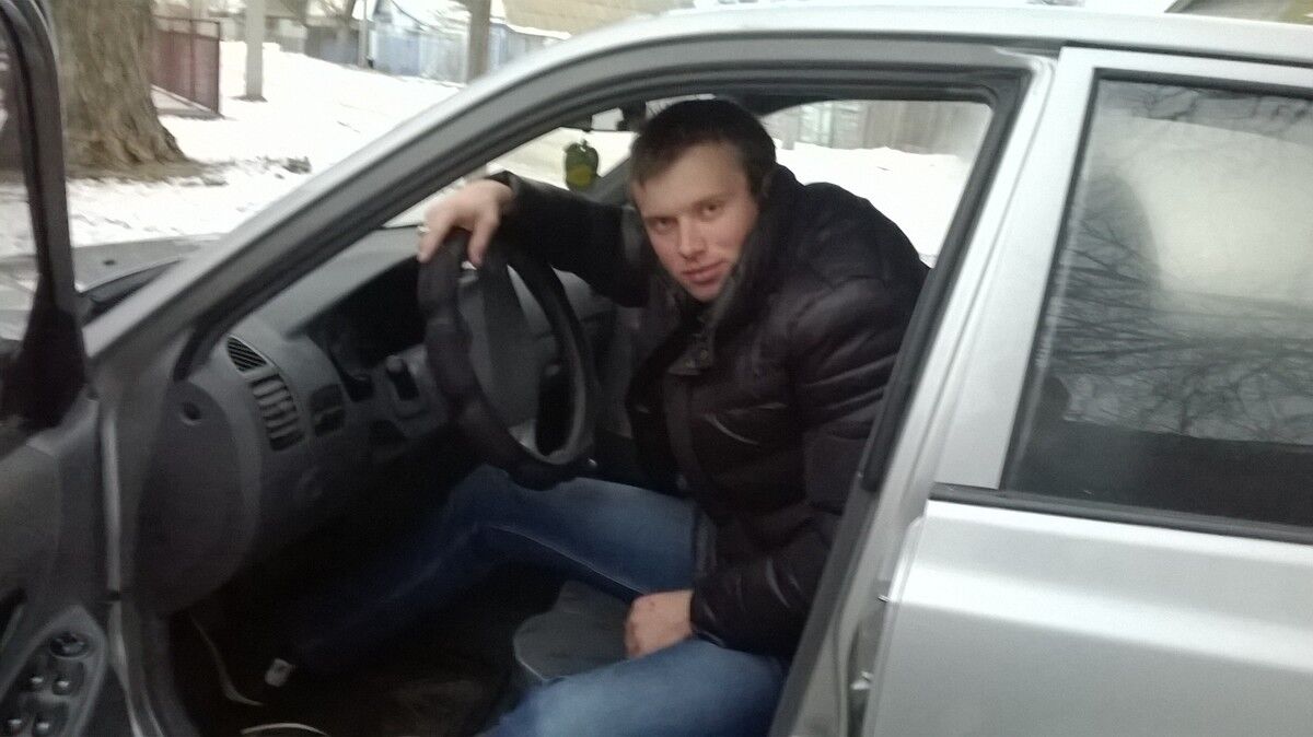  ,   Oleg, 32 ,  