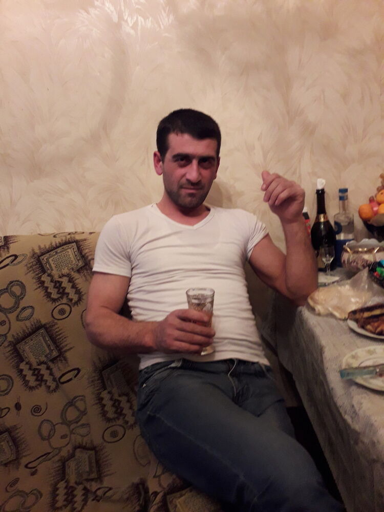  15081925  Samel, 41 ,    