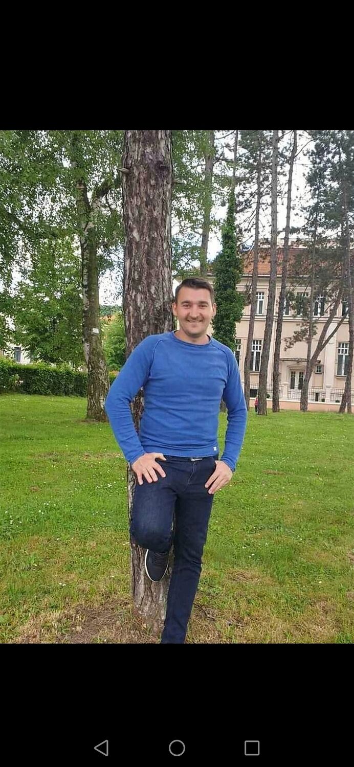  Tuzla,   Ahmo, 28 ,   ,   