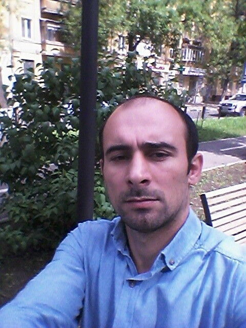  12448245  Samir, 38 ,    